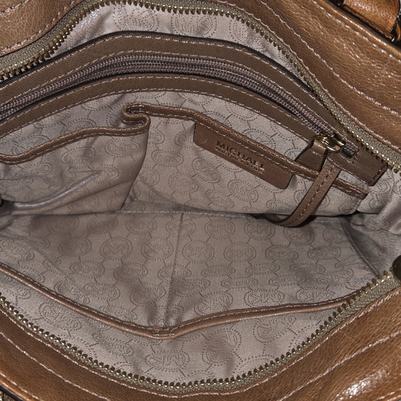 Michael Kors Tan Leather Shoulder Bag - Picture 12 of 16